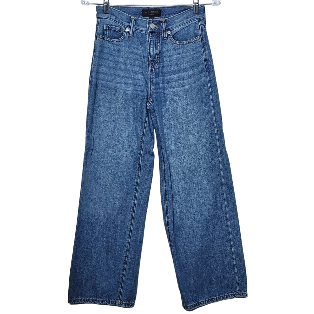 Banana Republic High Rise Wide Leg Jeans, Size 24/00 Petite